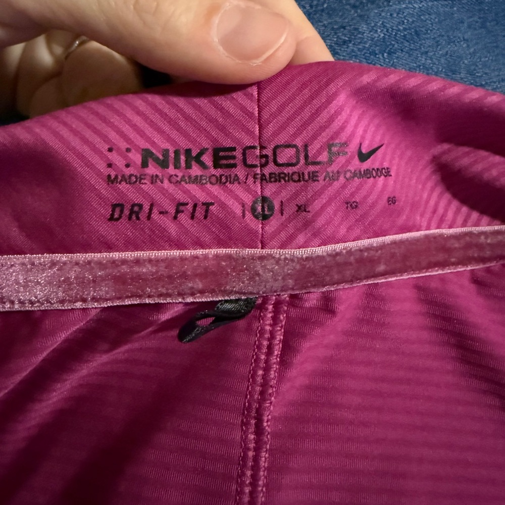 Women’s Nike Dri-Fit Golf Sleeveless Polo Tank - Picture 5 of 6